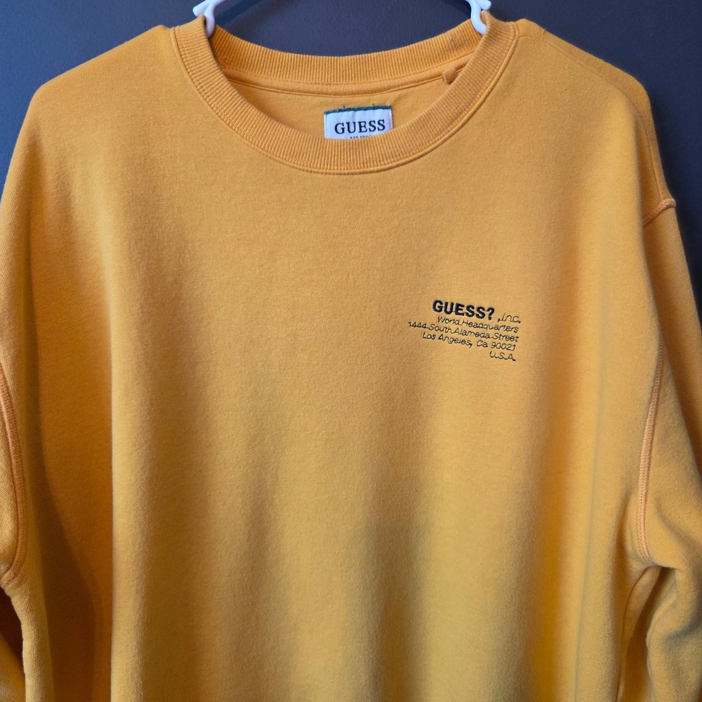 Guess Yellow Crewneck Sweatshirt World Headquarters Graphic Print Men's Size L - Picture 2 of 10